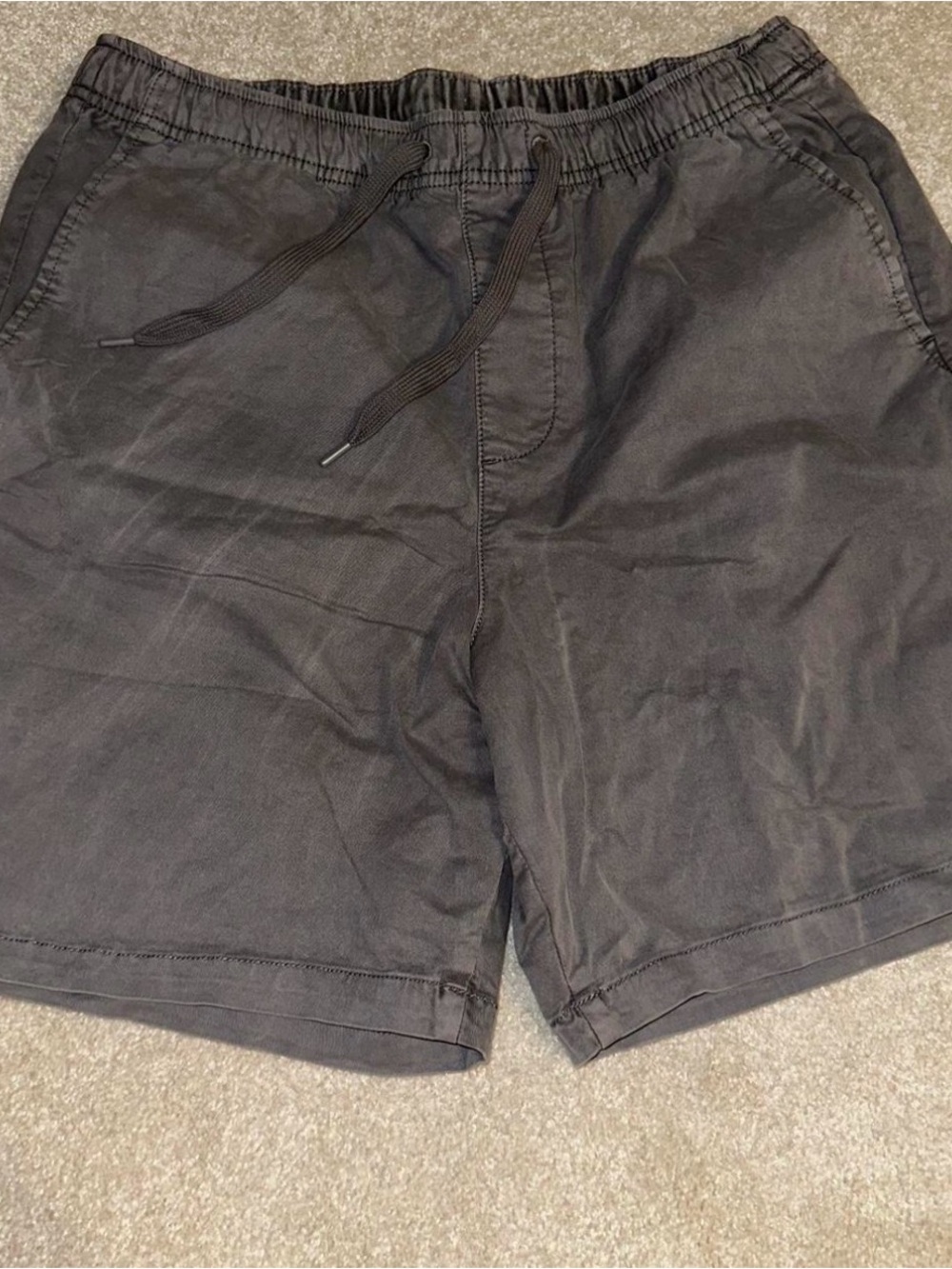GAP Men's Black Cargo Shorts